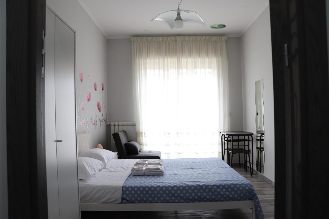 B&B Francesco Fly Naples Exterior photo